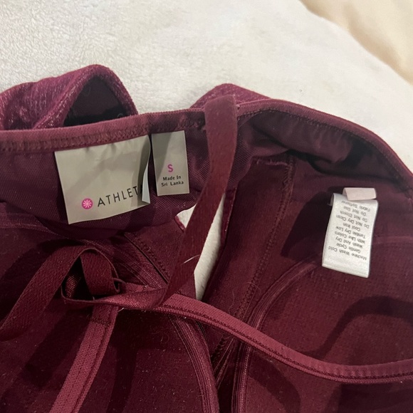 Althleta padded sports bra - Picture 2 of 3